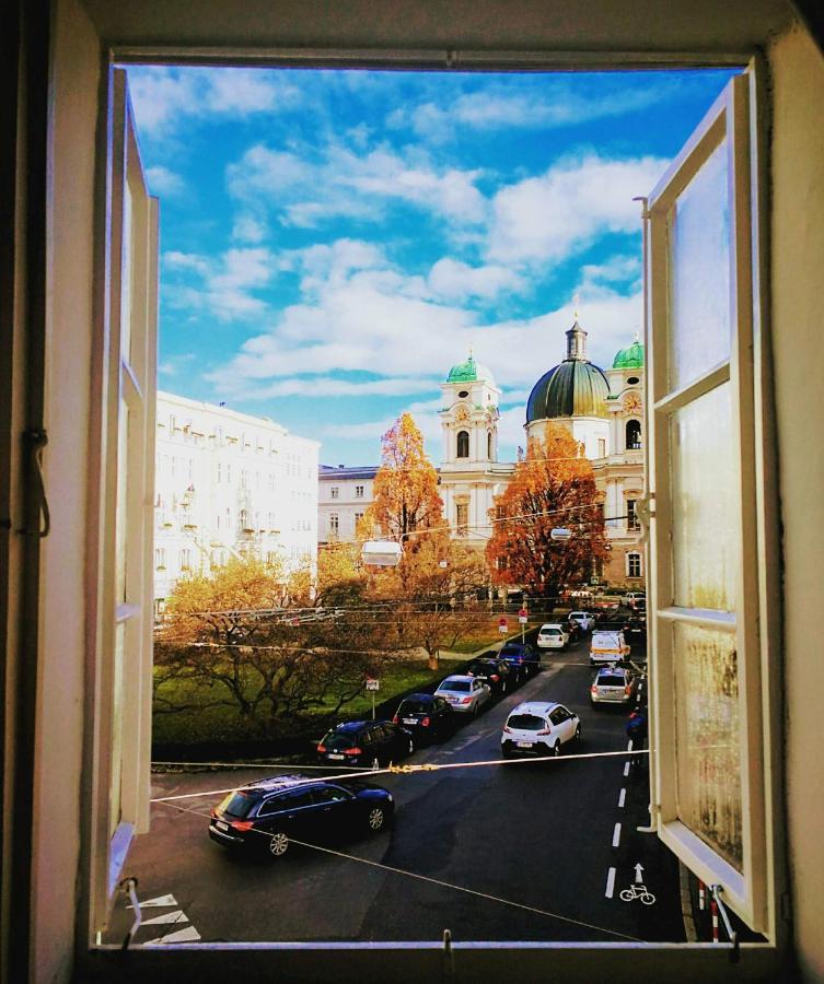 Sishaus - View At Mozarts Hostel Salzburg Buitenkant foto
